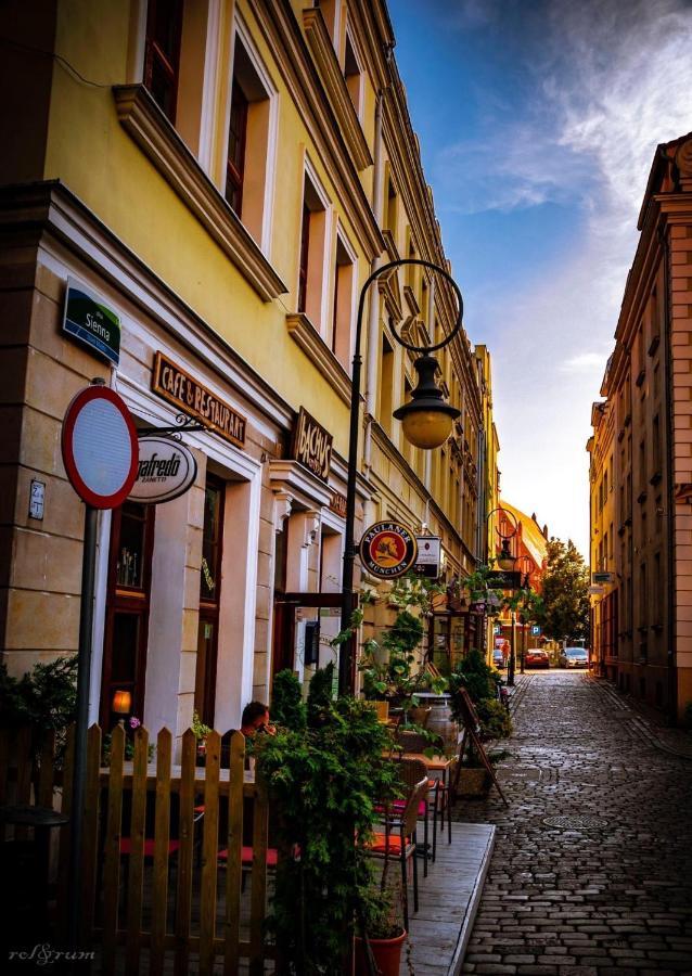 Lux Apartments In Old Town Szczecin Exterior photo